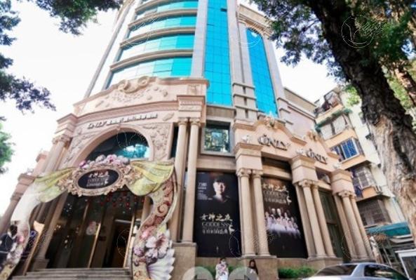 1李明院长隆鼻成效与价格解析