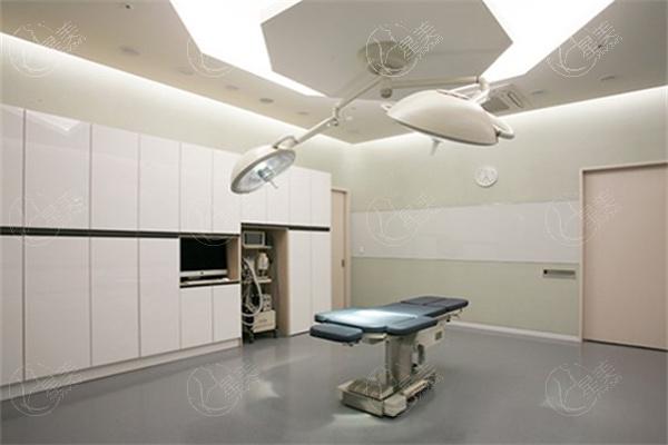 2025深圳植发收费揭秘