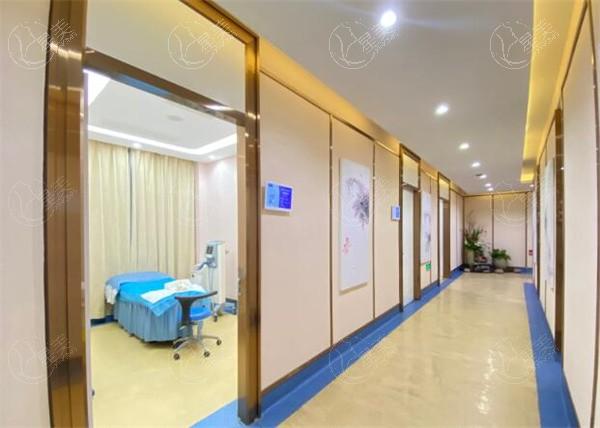 厦门脸博士整形外科门诊部靠谱吗？ 网友反馈他家技术好收费也不贵