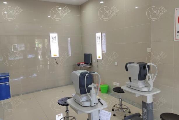 全新无锡华厦眼科医院近视手术价格表2025:全飞秒18000+/ICL晶体植入手术29800+