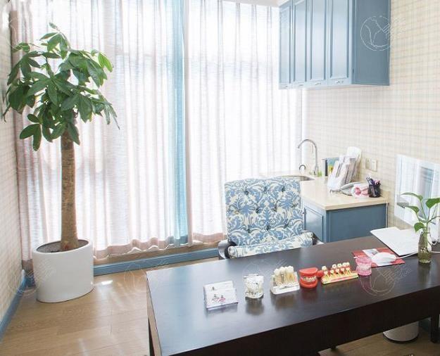 长沙前牙根管治疗比较好的口腔医院 上榜的口碑也不错