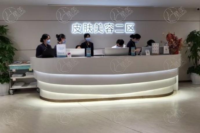 贵阳华美紫欣馨美容医院怎么样?李如杰医生隆胸手感逼真造型自然饱满