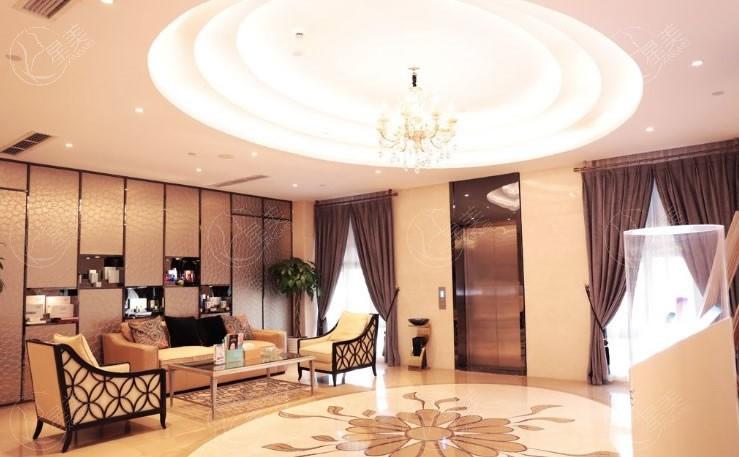 四川娇点医学美容医院价格表公开:正规医美鼻修复4万+丰胸58000+除皱28000+