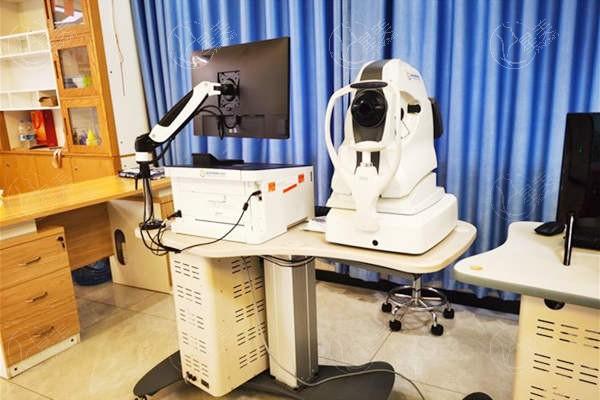 福建福清亮睛眼科医院 正规的眼科医院手术收费合理靠谱  福建福清亮睛眼科医院 正规的眼科医院手术收费合理靠谱