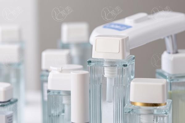 看一看济南牙科的医院儿童牙科价目表 奶瓶龋50+预成冠300元起+儿童龋齿100+