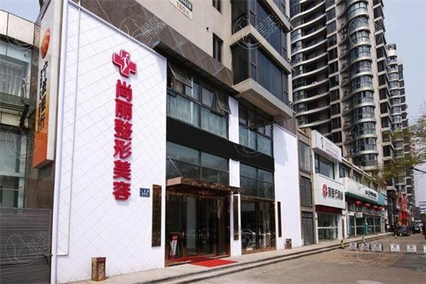 宁波注射隆胸哪家医院口碑好一点？壹加壹/时代整形都在榜单上