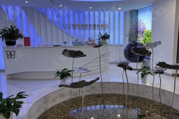 浙江湖州恒颜美整形眼部微整形价格表2025：去鱼尾纹1200元起，玻尿酸填泪沟1800元起，眼部线雕3200+ - 轻松解决眼部小瑕疵！