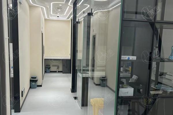 邯郸保强口腔种植牙价格详情！韩国登腾牙2600+德国ICX牙4800+全口种牙更划算