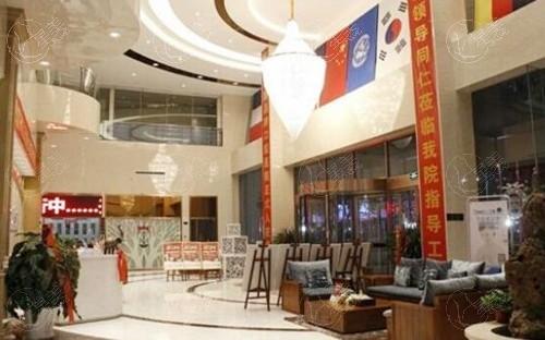 唐山牙博士口腔医院收费情况公布：种植牙2875+、全瓷牙1370+、洗牙165+