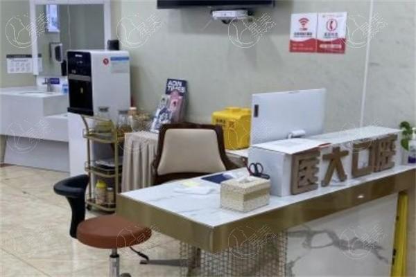 成都医大口腔医院种植牙矫正怎么样？正畸种植牙技术价格合理让您轻松拥有好牙齿