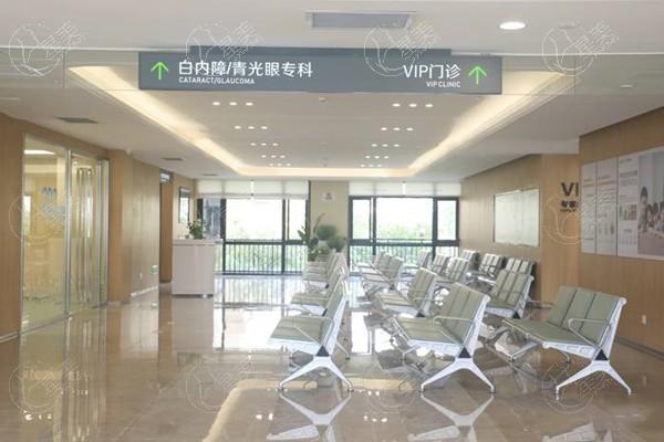 家人们，福州爱尔眼科医院全飞秒激光技术好吗？设备齐全服务好