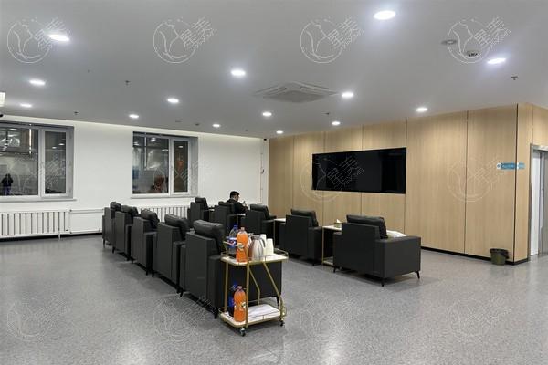 长春南关安信口腔门诊部补牙收费标准？种植牙 / 牙齿美白 / 儿童早期干预矫正收费合理