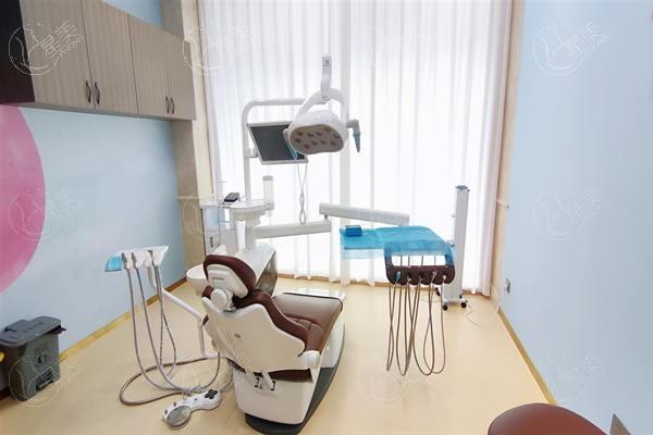 福建宁德博仕口腔医院牙齿矫正价格如何？速看，价格透明服务好，矫正超放心啦！