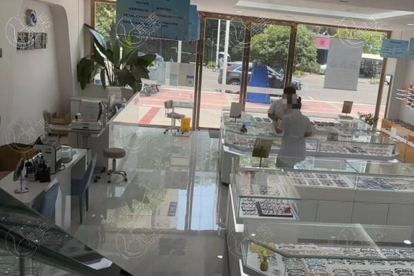 成都青白江苏扬眼科诊所验光收费标准？查证价格合理且真心实惠