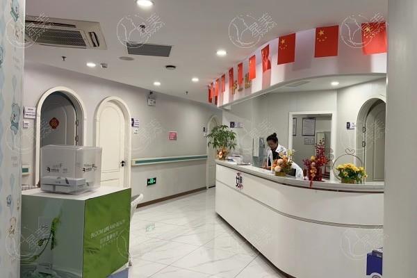 2026北京蓝奥整形价格一览：正规医院隆胸/隆鼻/眼整形/植发/微整收费不贵