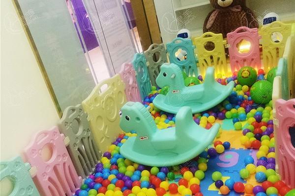 南宁柏乐口腔医院怎么样？网友反馈种牙结果佳不贵  