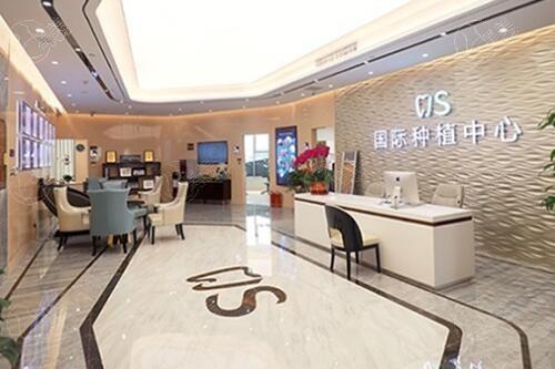 北京劲松口腔医院种植牙多少钱?集采单颗进口种植牙3680+全口约5万起